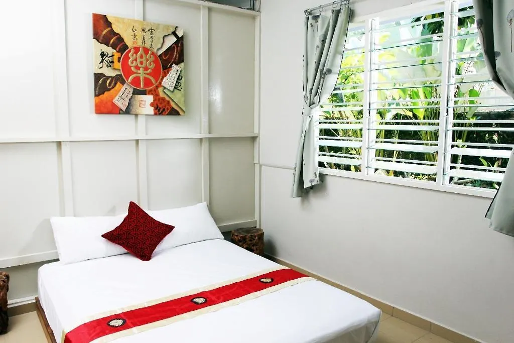 טנג'ונג בונגא Foo Homestay 2*, טנג'ונג בונגא